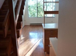 718 15th Ave APT 3, Seattle, WA 98122