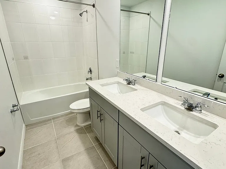 2401 White Tail St — Photo 28