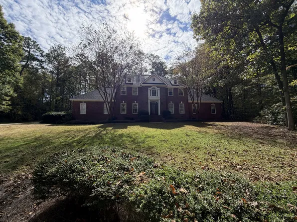 139 Westchester Dr, Macon, GA 31210