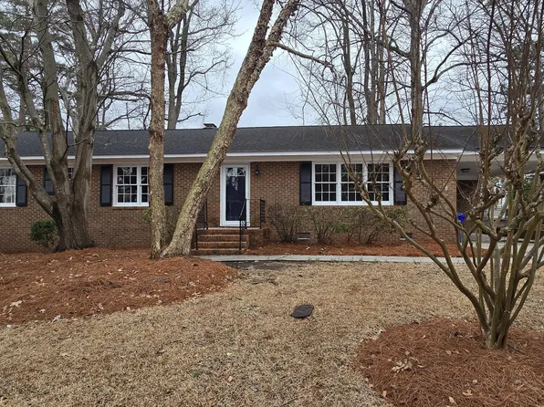 209 Hardee Circle, Greenville, NC 27858