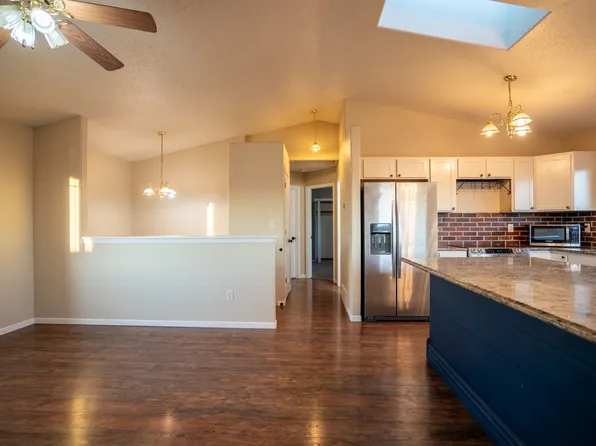 5961 Springfield Rd, Rapid City, SD 57703