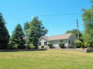 870 Denecourt Ave, Jackson, MI