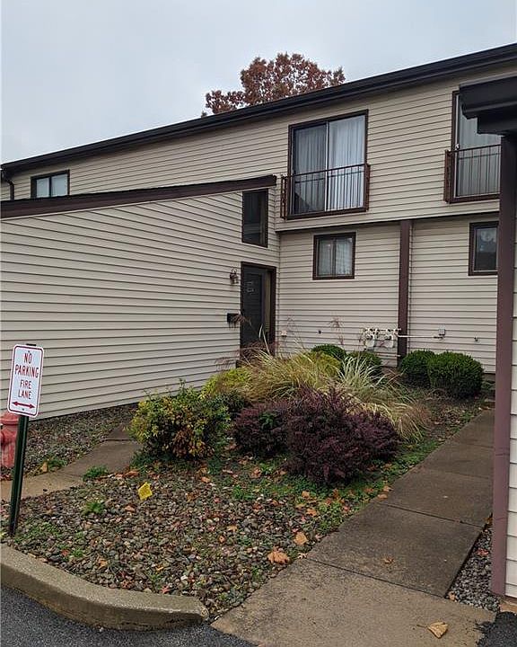1st image of 7404 Pinehurst Ct #B14
