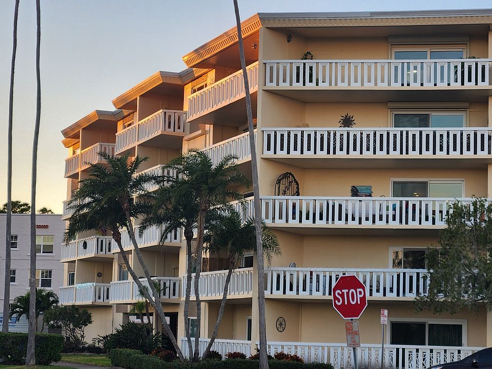 1st image of 1200 N Shore Dr NE Unit 204
