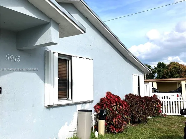 5915 Mayo St, Hollywood, FL 33023