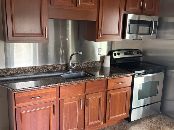 237 E Main St #2B, Kutztown, PA 19530