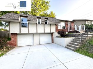 111 NE 90th Ter, Kansas City, MO 64155