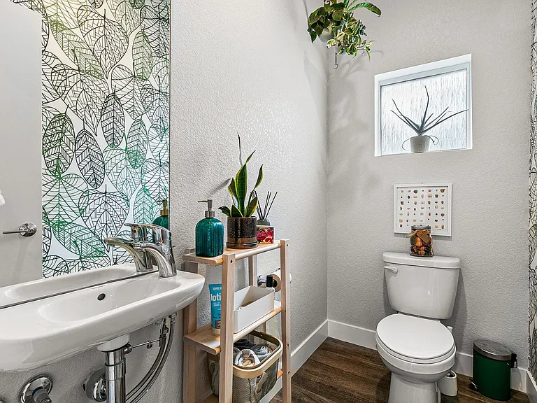 5656 W 11th Pl — Photo 14