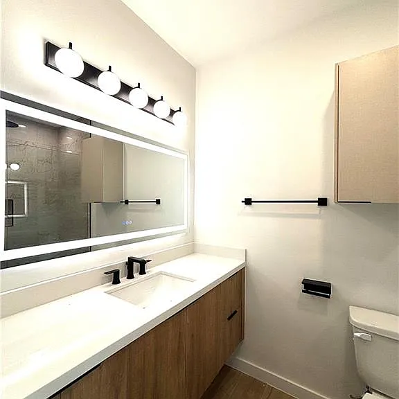 2905 Three Estevan St — Photo 8