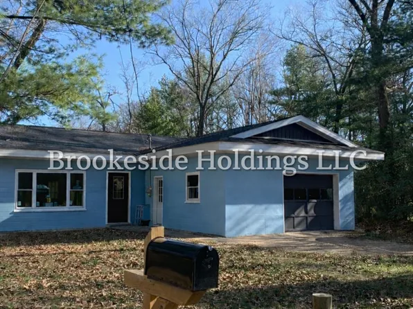 2095 E Oak St, Newaygo, MI 49337