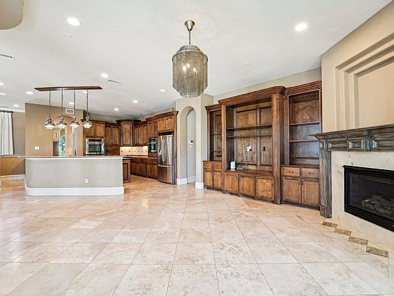 3rd image of 37 Kings Lake Estates Boulevard