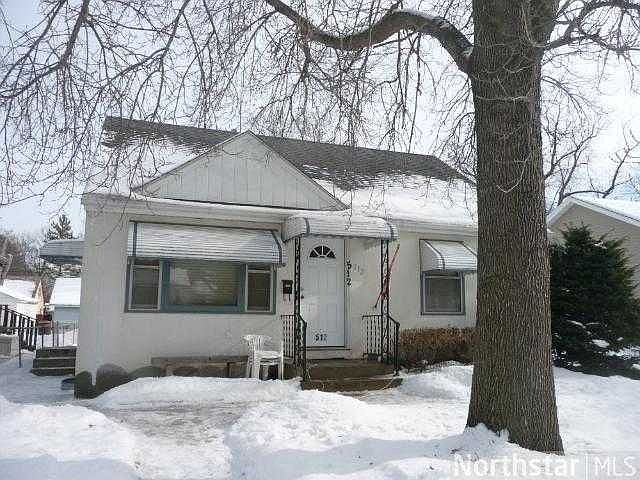 1st image of 512 15th Ave N