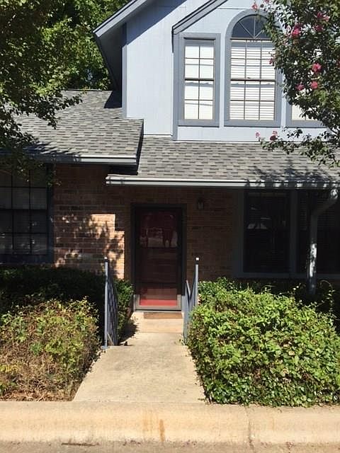 1st image of 1411 Gracy Farms Ln APT 92