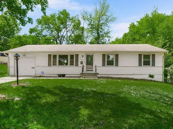 8815 E 84th St, Raytown, MO 64138