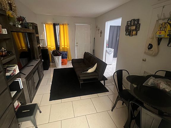 4th image of 559 Flemming Way APT 101