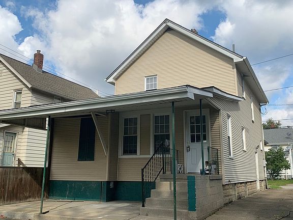 2nd image of 207 E Howard St