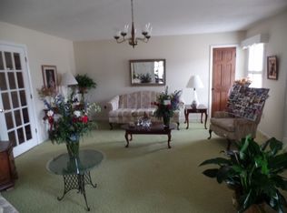 104 N B St, Easley, SC 29640