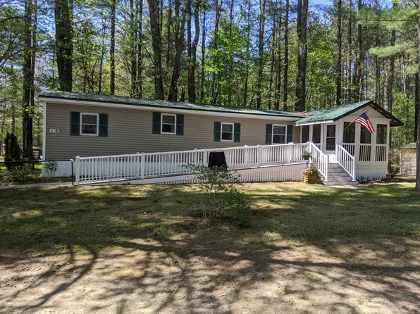 2196 Sanford Rd Unit 11, Wells, ME 04090