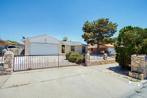 1548 James Chisum Dr Photo 1