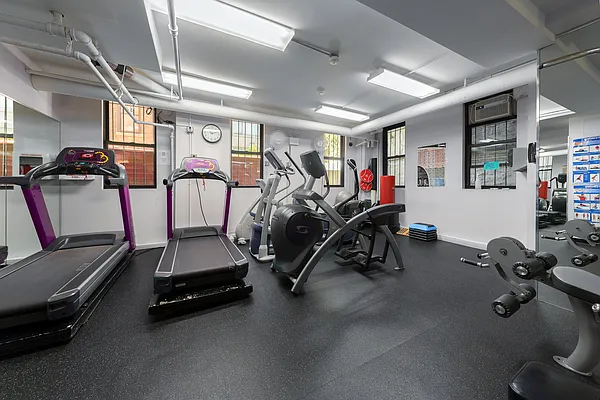 Rented by Keller Williams NYC | media 18