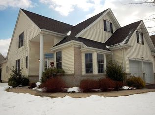 17 Benjamin St, Somerset, NJ 08873