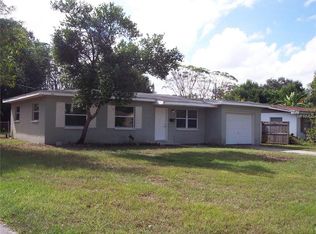 127 W Grapefruit Cir, Clearwater, FL 33759