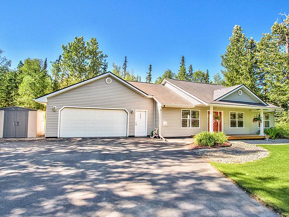 2nd image of 1040 E Mulchatna Dr