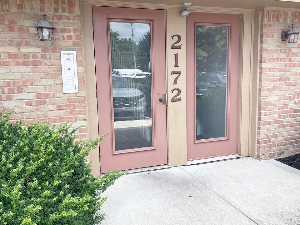 1st image of 2172 Hedgerow Rd #2172C