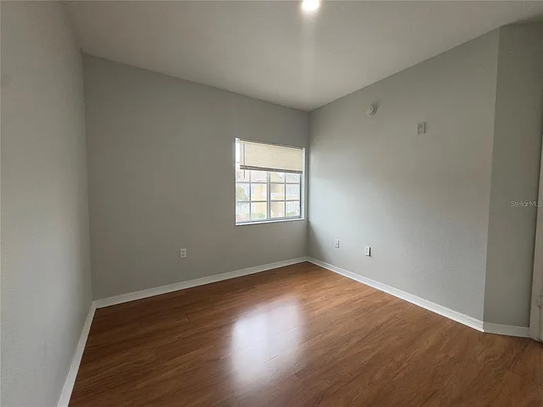 9507 Amberdale Ct #201 — Photo 12