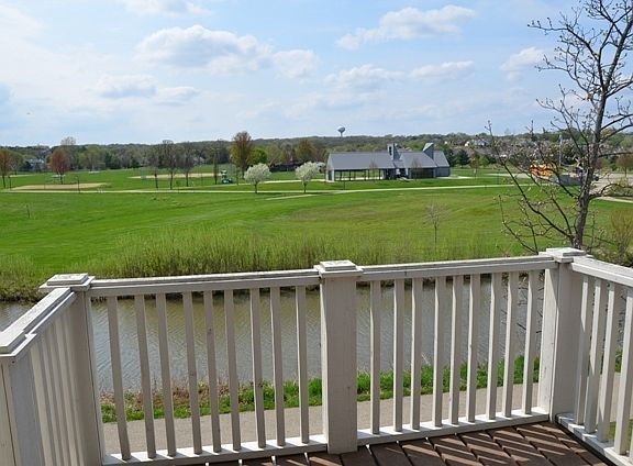 5th image of 65 Wood Brook Way