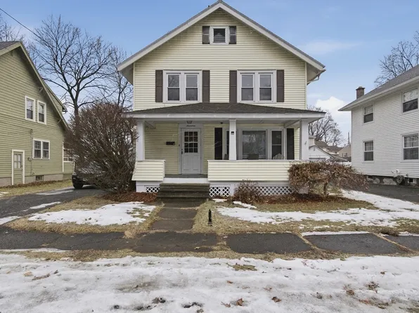 17 Kenwood St, Pittsfield, MA 01201