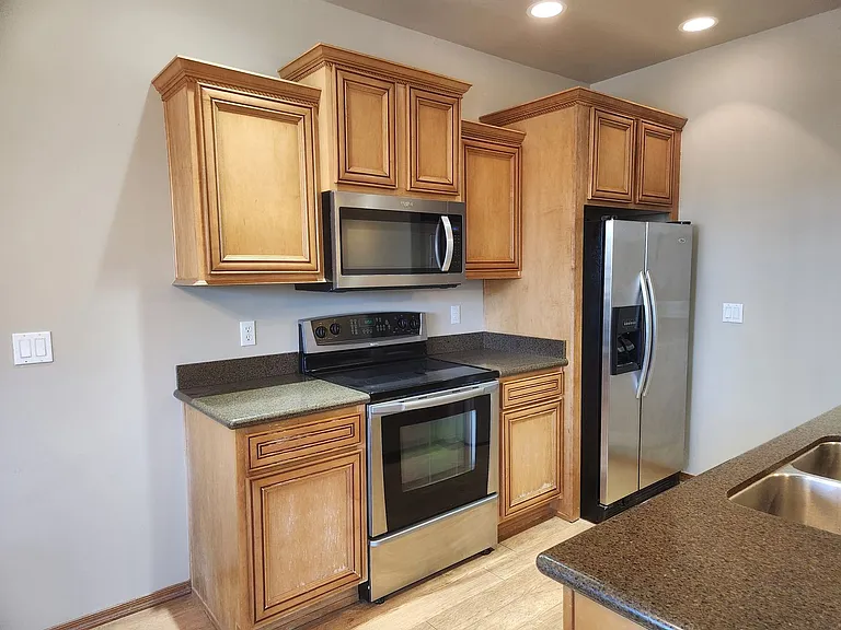 200 E Malibu Dr #B6 — Photo 8