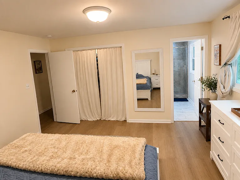 2S235 Madison St — Photo 11