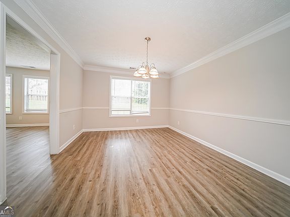 4th image of 1306 Odessa Ct