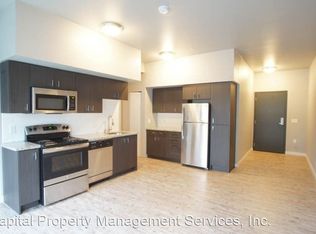 411 SE 14th Ave APT 411, Portland, OR 97214