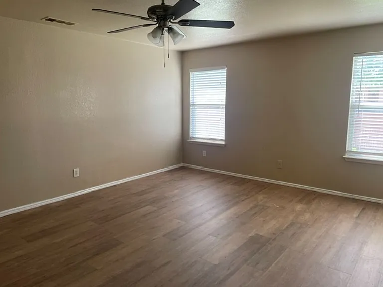 614 Rock Brook Dr — Photo 15
