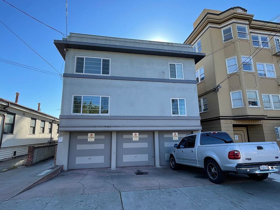 1st image of 722 Santa Clara Ave #D