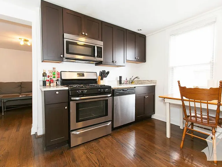 1629 W Huron St #1R — Photo 2