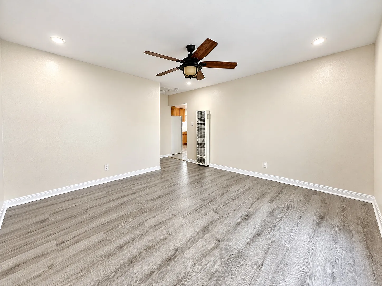 1 bed, 780 sqft, $2,200 — Photo 2