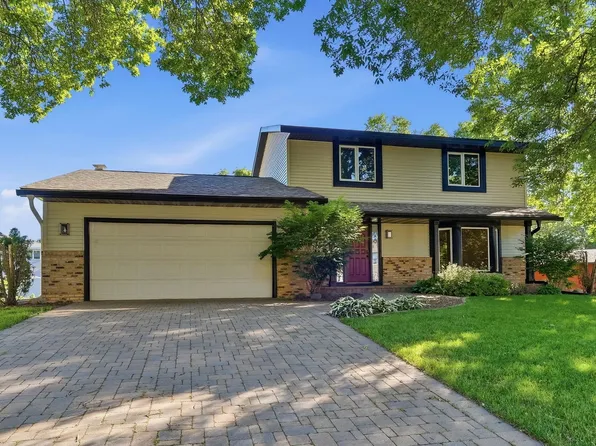 7010 W 83rd St, Bloomington, MN 55438