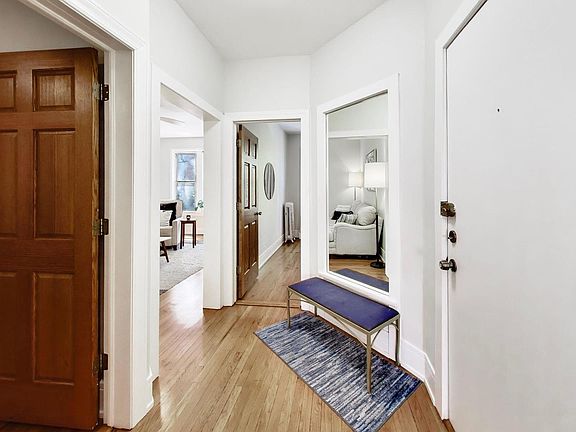 4th image of 5251 N Winthrop Ave APT 2