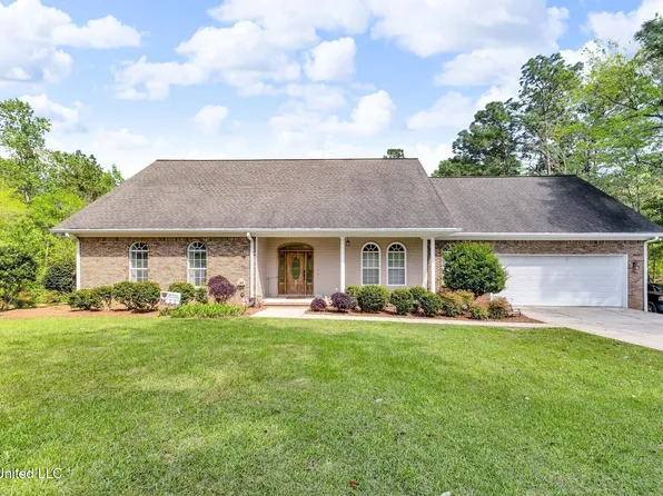 40 Brody Ln, Petal, MS 39465