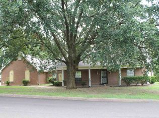 1303 Arlington St, Clinton, MS 39056