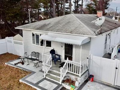 45 Amsterdam Avenue, West Babylon, NY, 11704