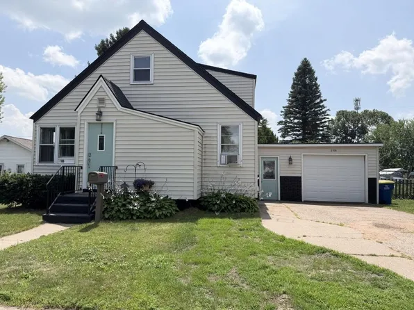 2109 RIVER STREET, Merrill, WI 54452