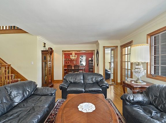 3rd image of 315 Central Park Ave