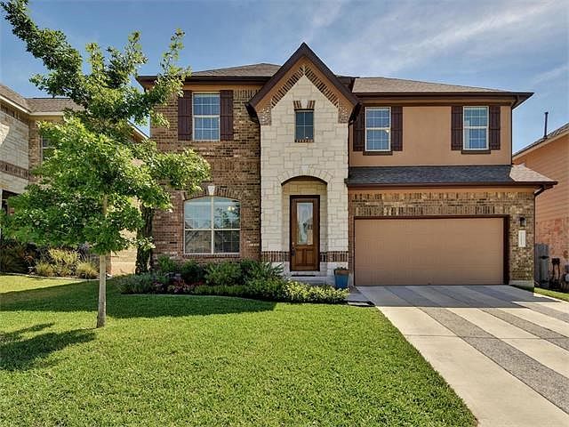 Beautiful, like-new Scott Felder home in The Meadows at Double Creek