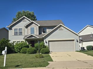 10918 N Highcrest Ln, Dunlap, IL 61525