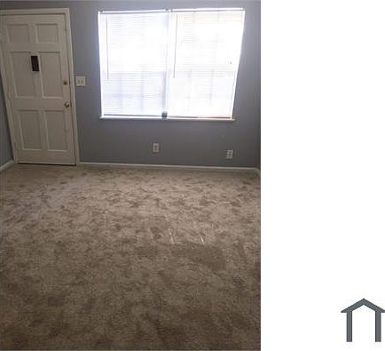 2nd image of 733 8th Ave W