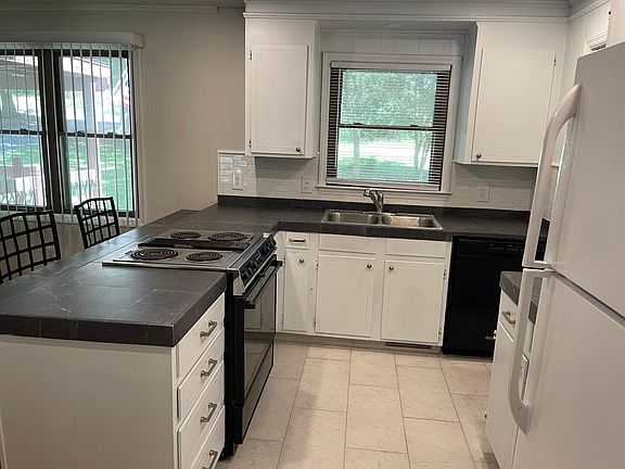 5th image of 273 Gainswood Dr